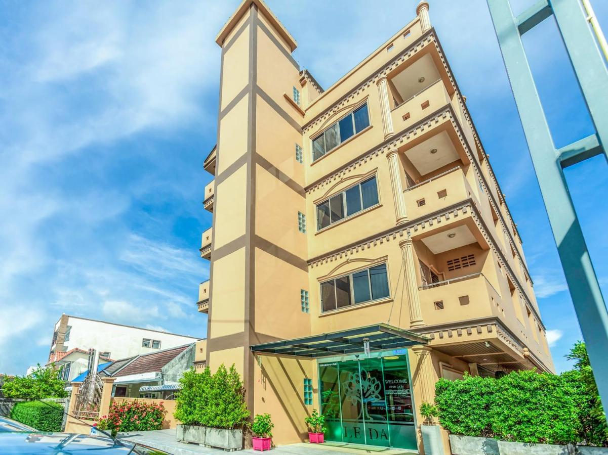 LE'DA Hotel SHA Rawai Buitenkant foto